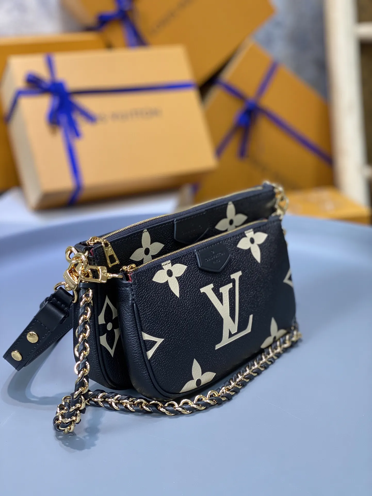 LV 金色 帆布 链条包 精致链条款