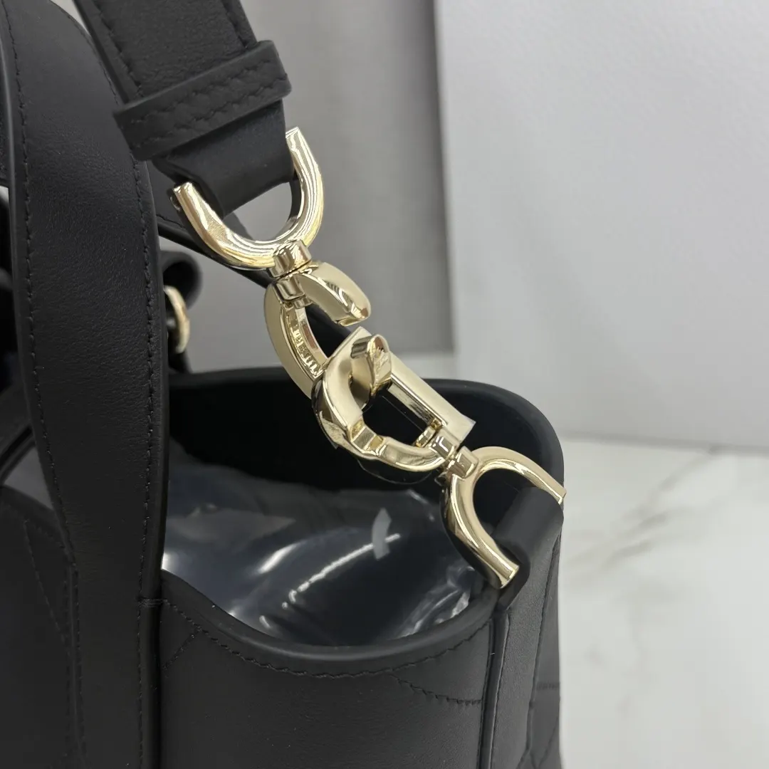 黑色 金色 牛皮 收纳包 旅行收纳款
