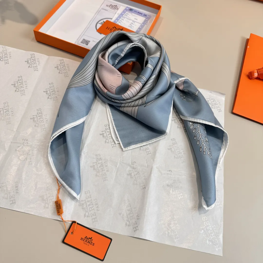 Hermès 丝巾 精致配飾