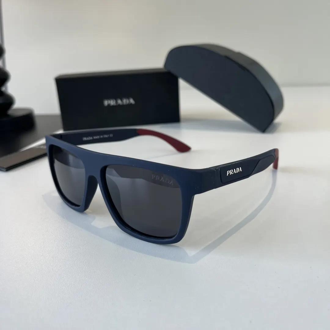 Prada 太阳眼镜 时尚遮阳 太阳镜