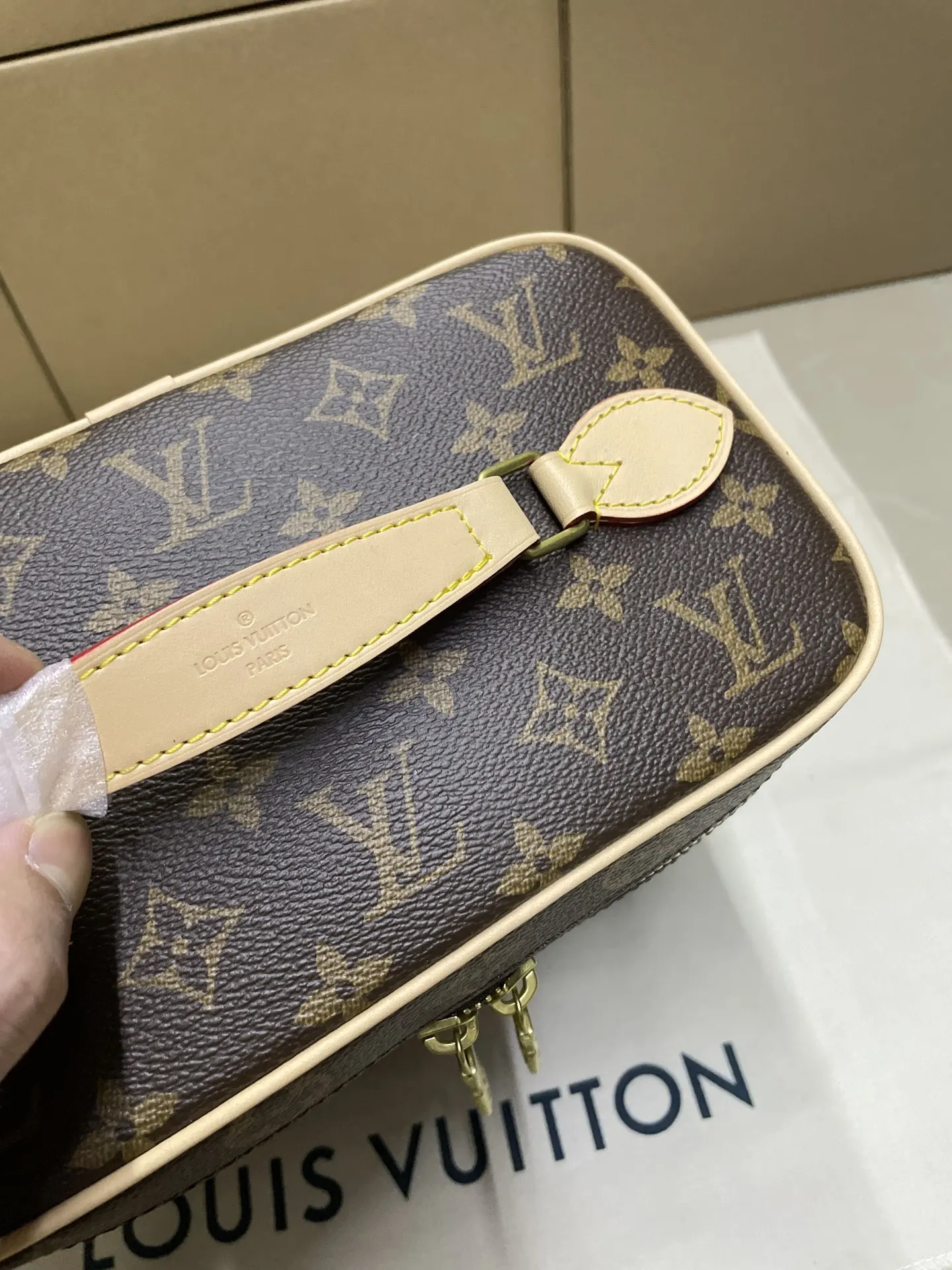 化妆包 长肩带 做工 芯 便携收纳款