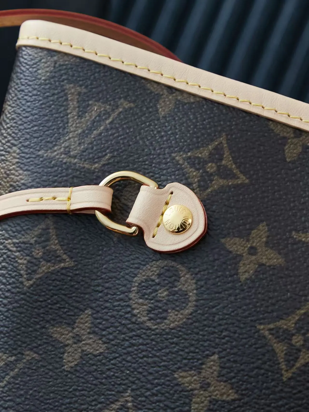LV 托特包(數字15) LV 托特包(數字15)