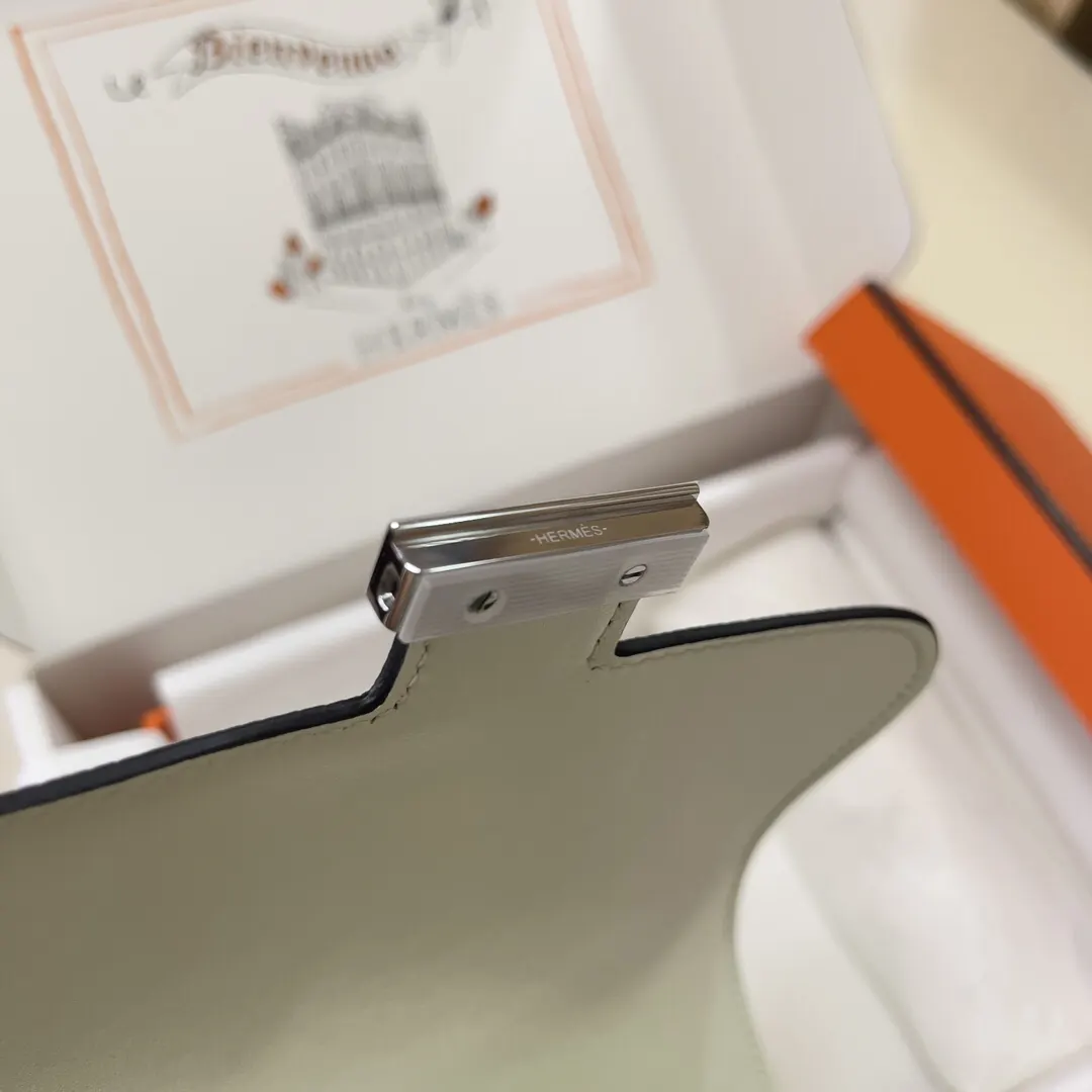 Hermès Constance 气泡绿 Epsom掌纹牛皮 斜挎包 19cm