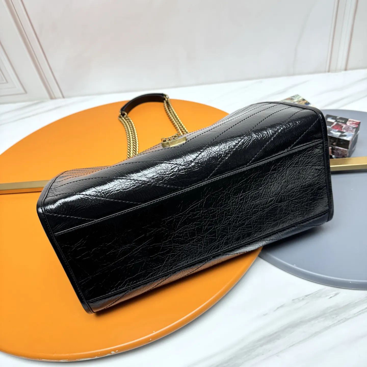 YSL 黑色 金色 牛皮 托特包 大容量托特款