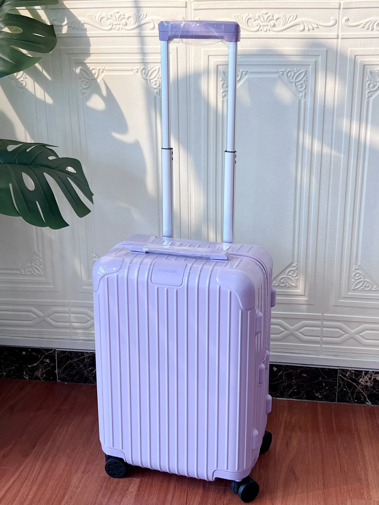 黑色 白色 日默瓦rimowa拉杆箱行李箱登机箱旅行箱方胖子運動 旅行拉杆款 輕便出行款