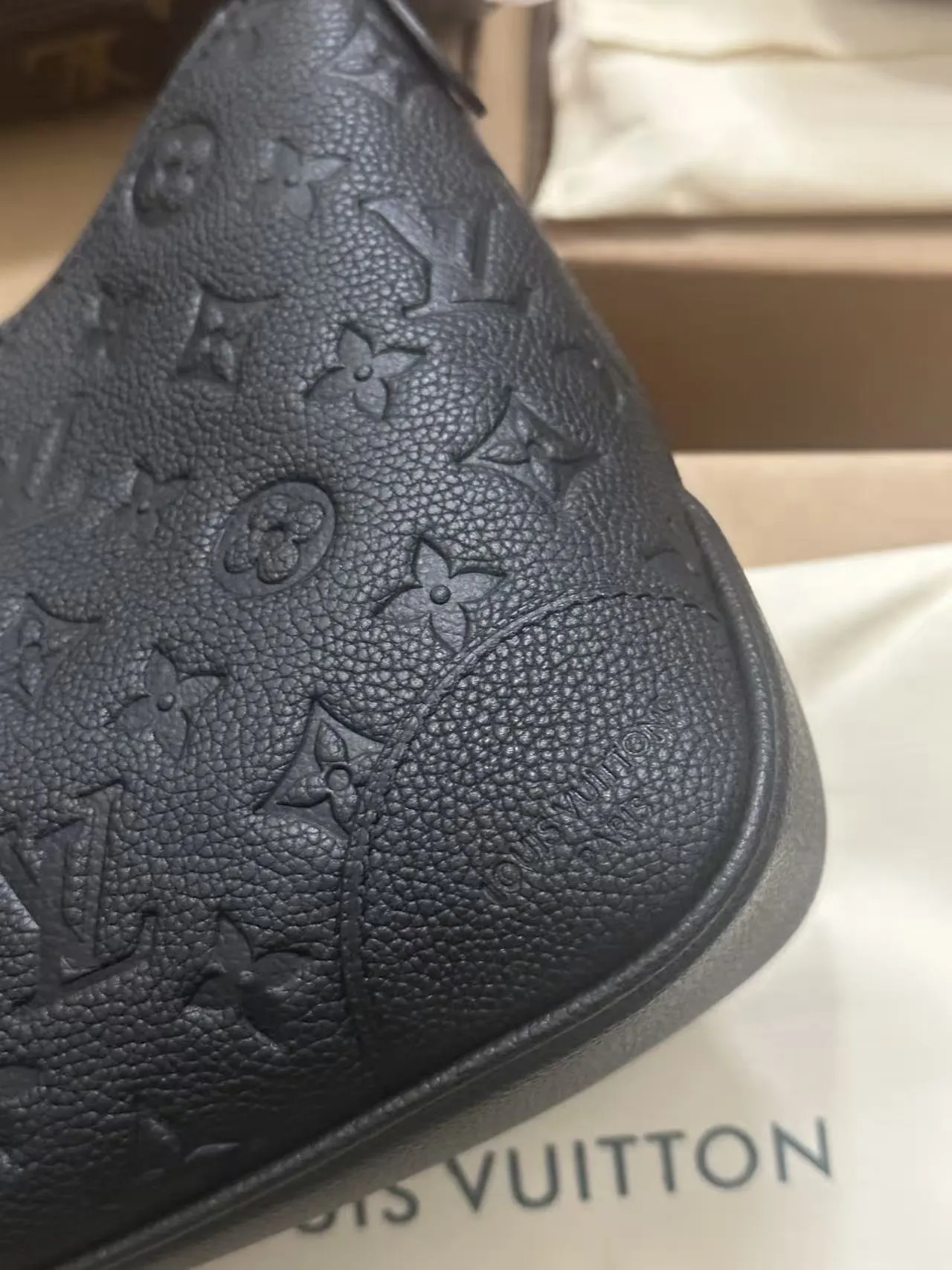 黑色 腋下包 复古腋下背款