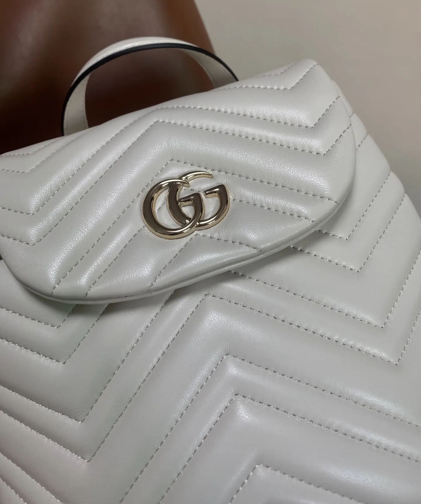 Gucci Marmont 白色 羊皮 雙肩包 实用雙肩款