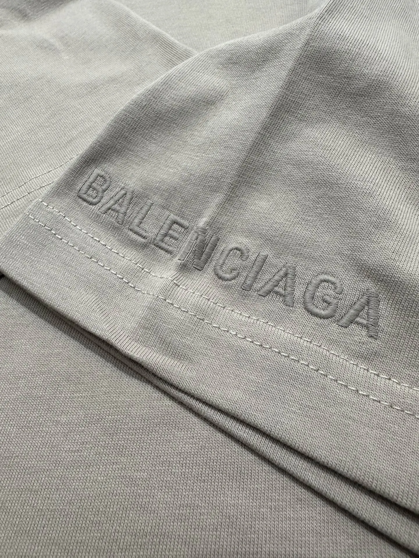 Balenciaga 26SS 短袖T恤