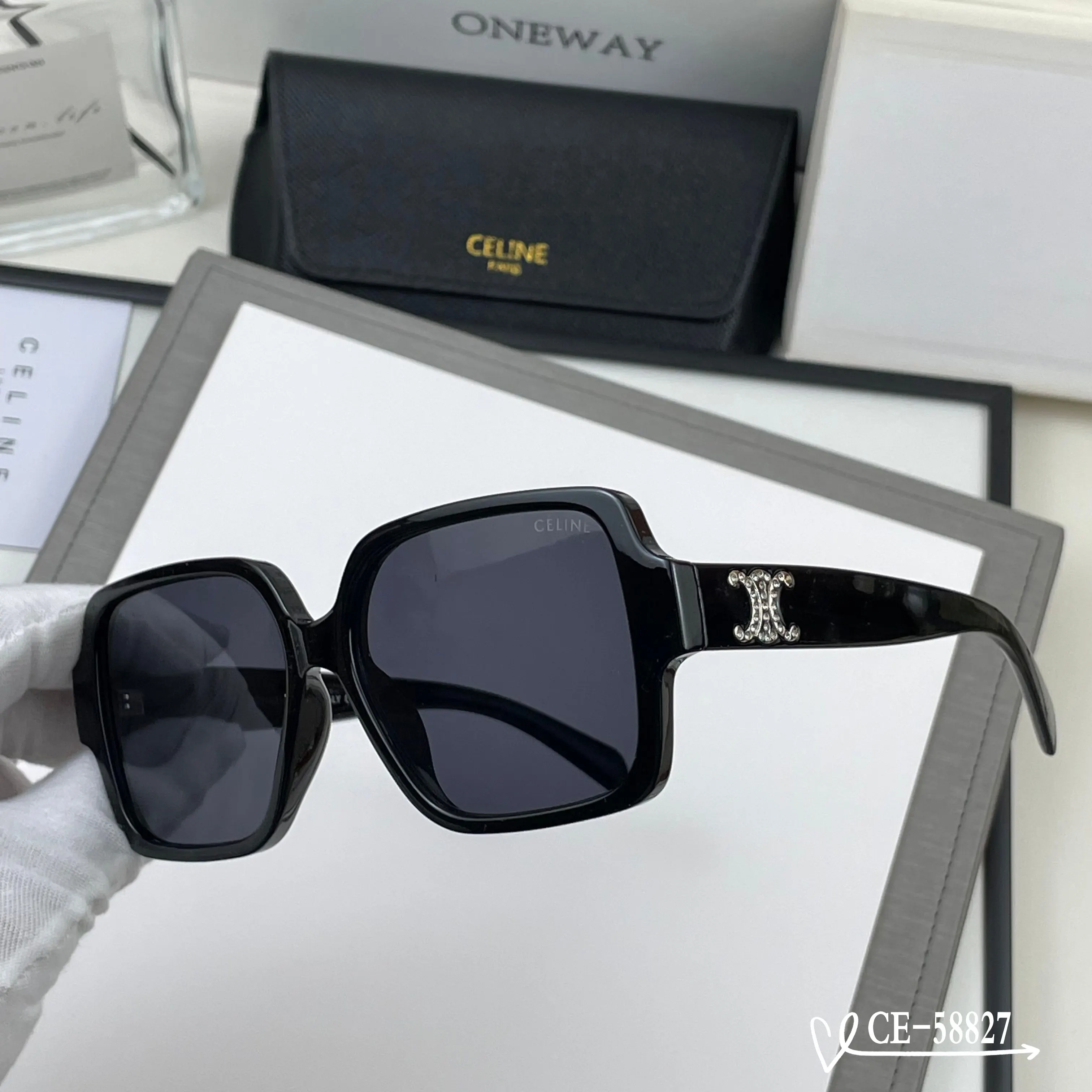 Fashion Item Fashion