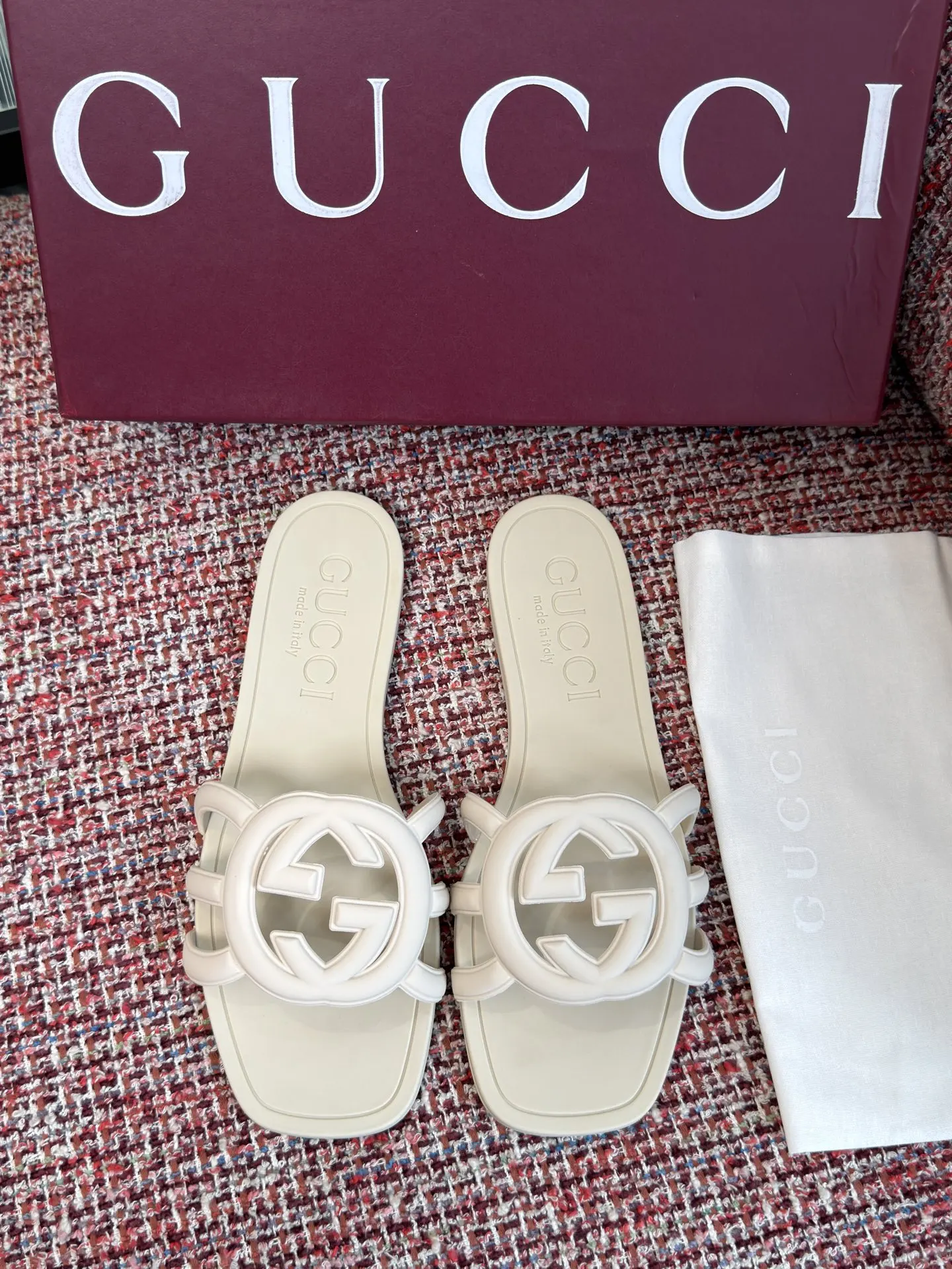 Gucci Interlocking G 米白色凉拖 休闲 运动鞋