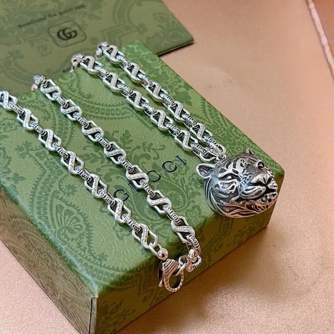Gucci 鏈條包 單肩斜挎