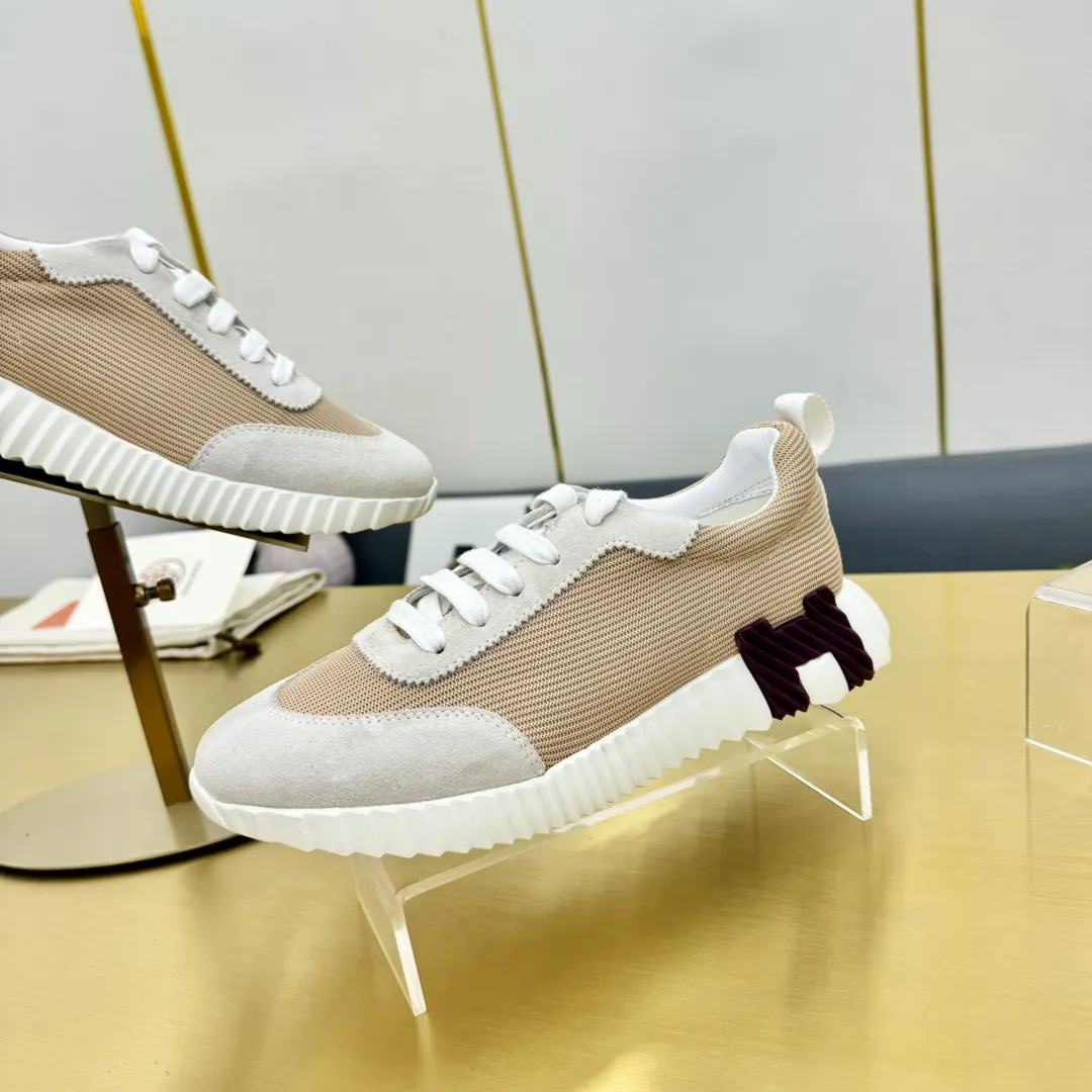 Hermès 官网同步更新 羊皮 运动鞋 舒适