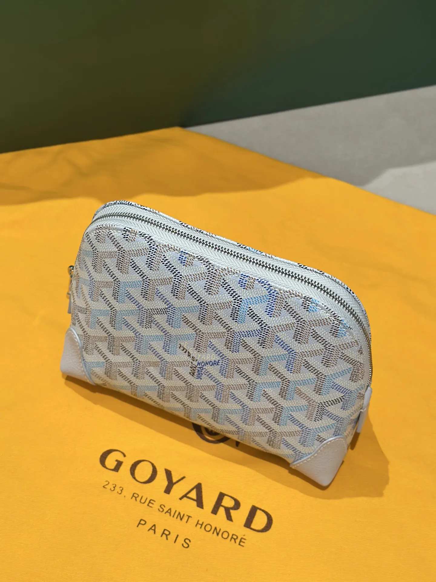 Cosmetic Pouch