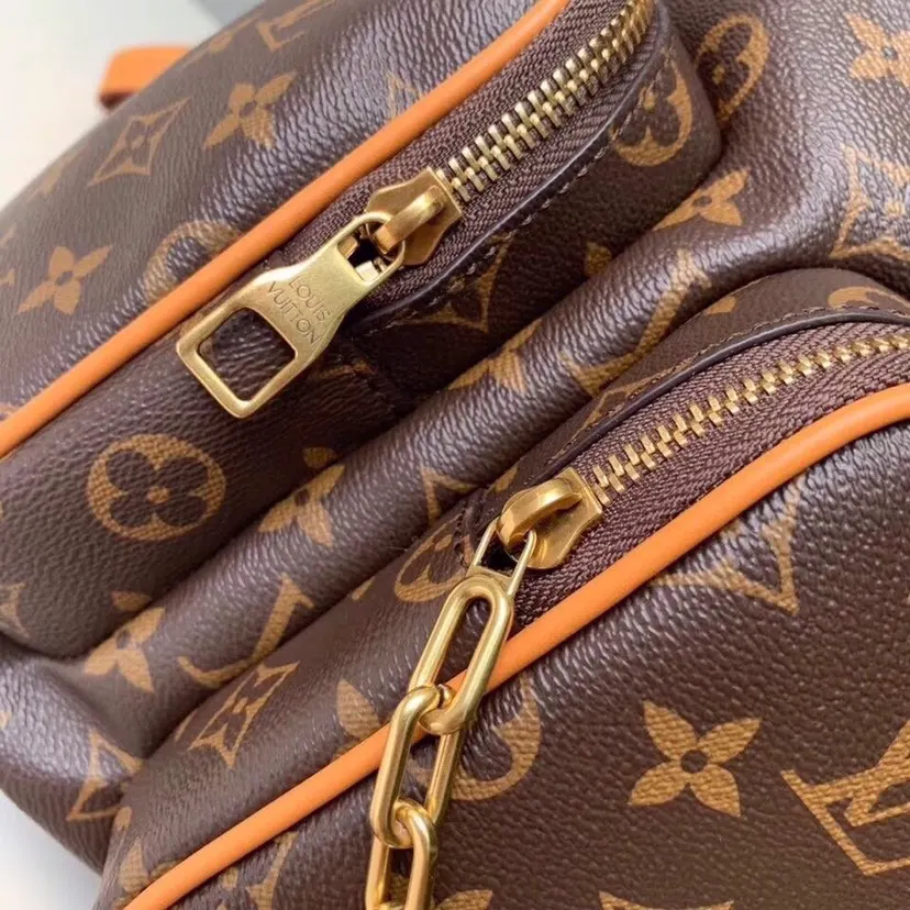 LV 金色 牛皮 雙肩包 实用雙肩款(數字7) LV 金色 牛皮 雙肩包 实用雙肩款(數字7)