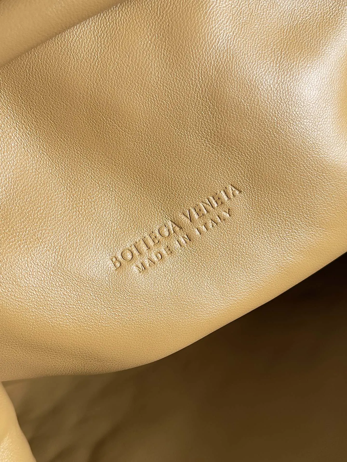 Bottega Veneta 鏈條包 精致鏈條款