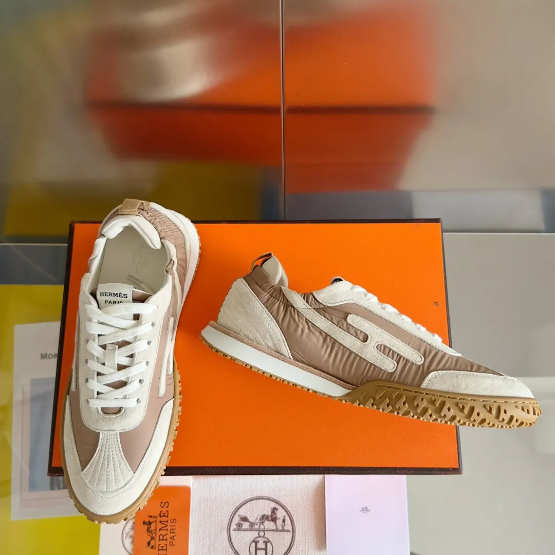 Hermès 运动鞋