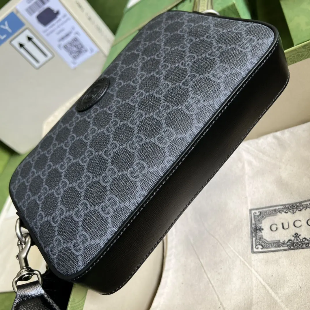 Gucci 斜挎包