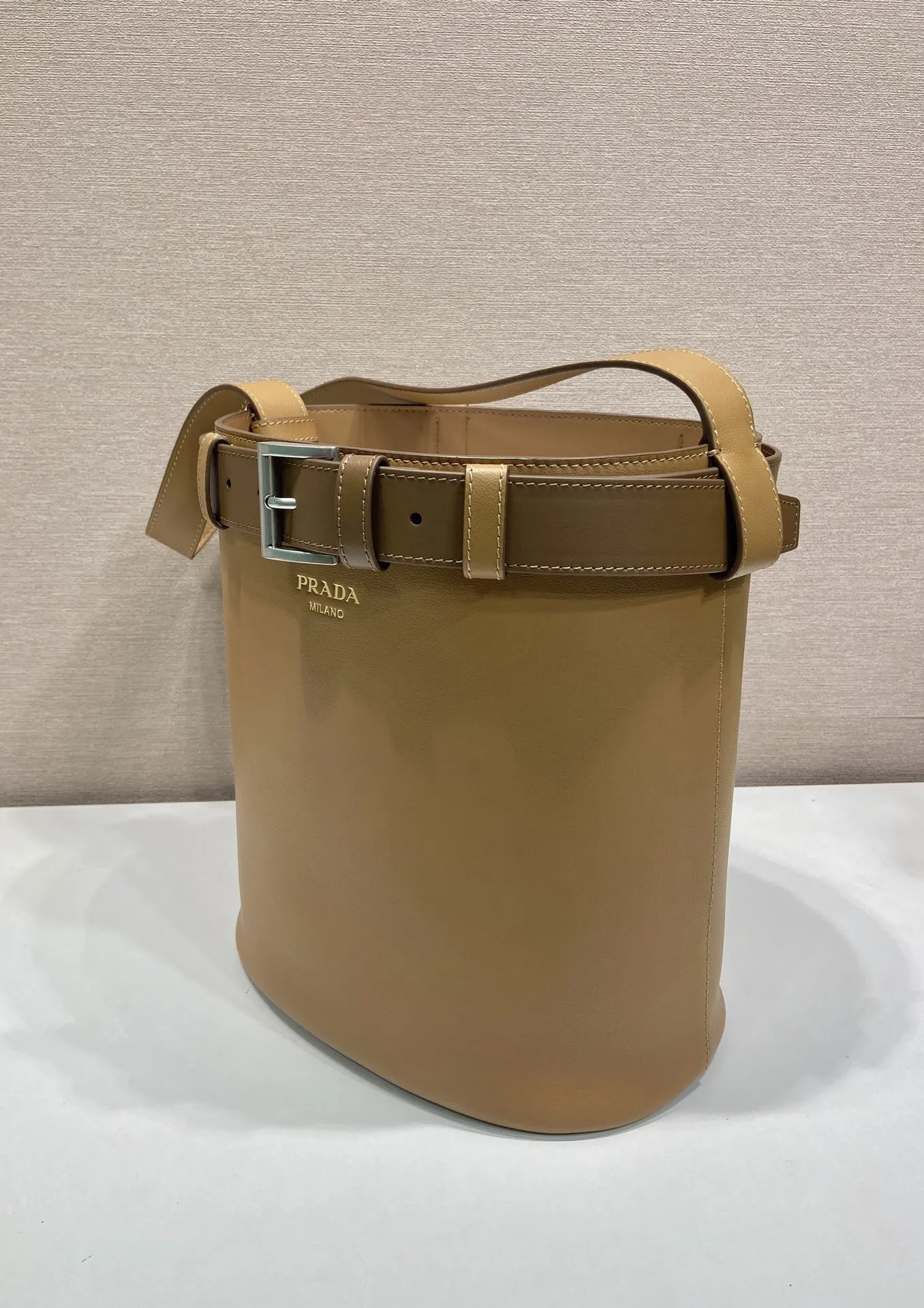 Bucket Bag Classic Casual