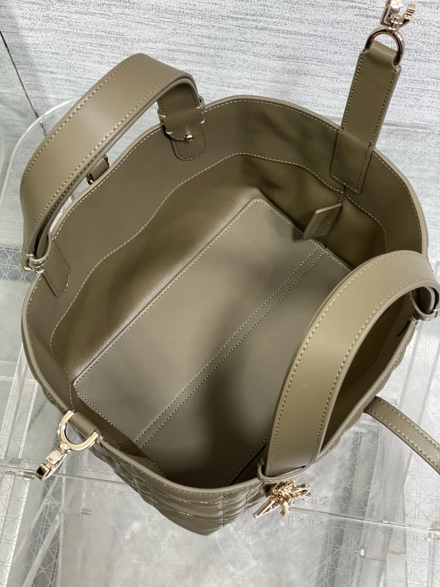 绿色 小牛皮 收纳包 旅行收纳款