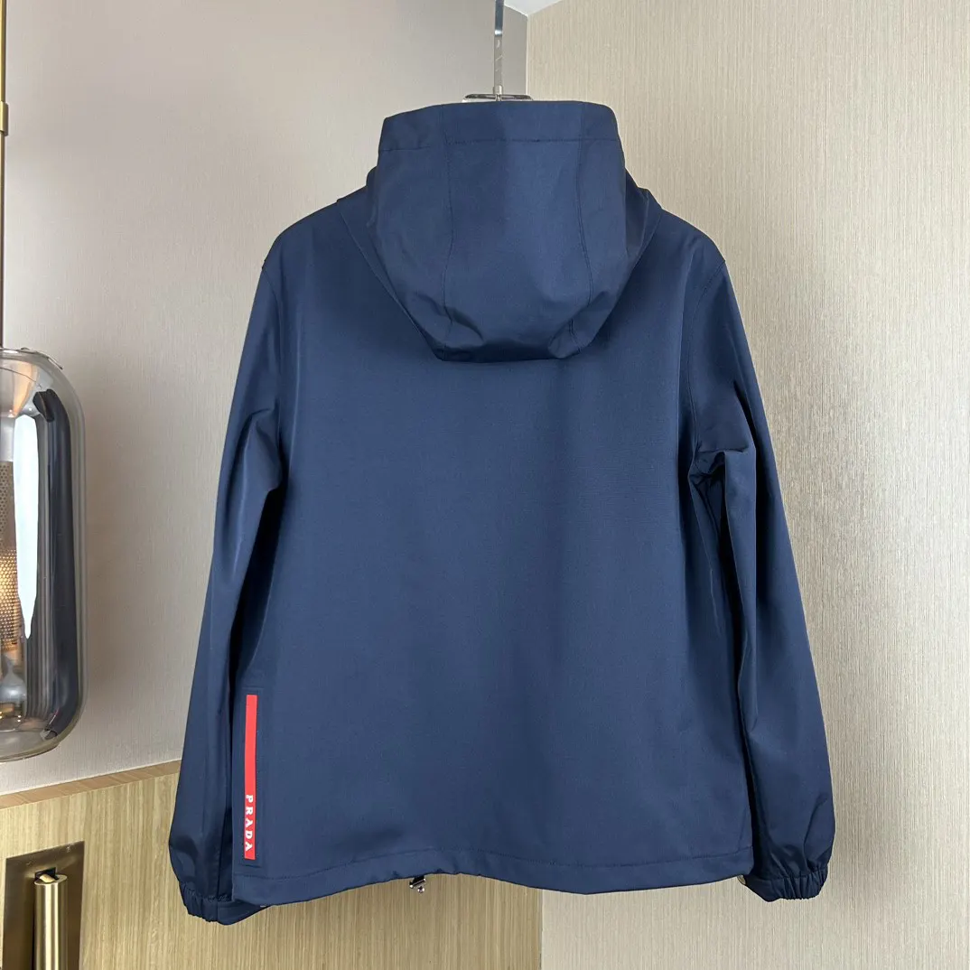 Prada 外套 通勤休闲