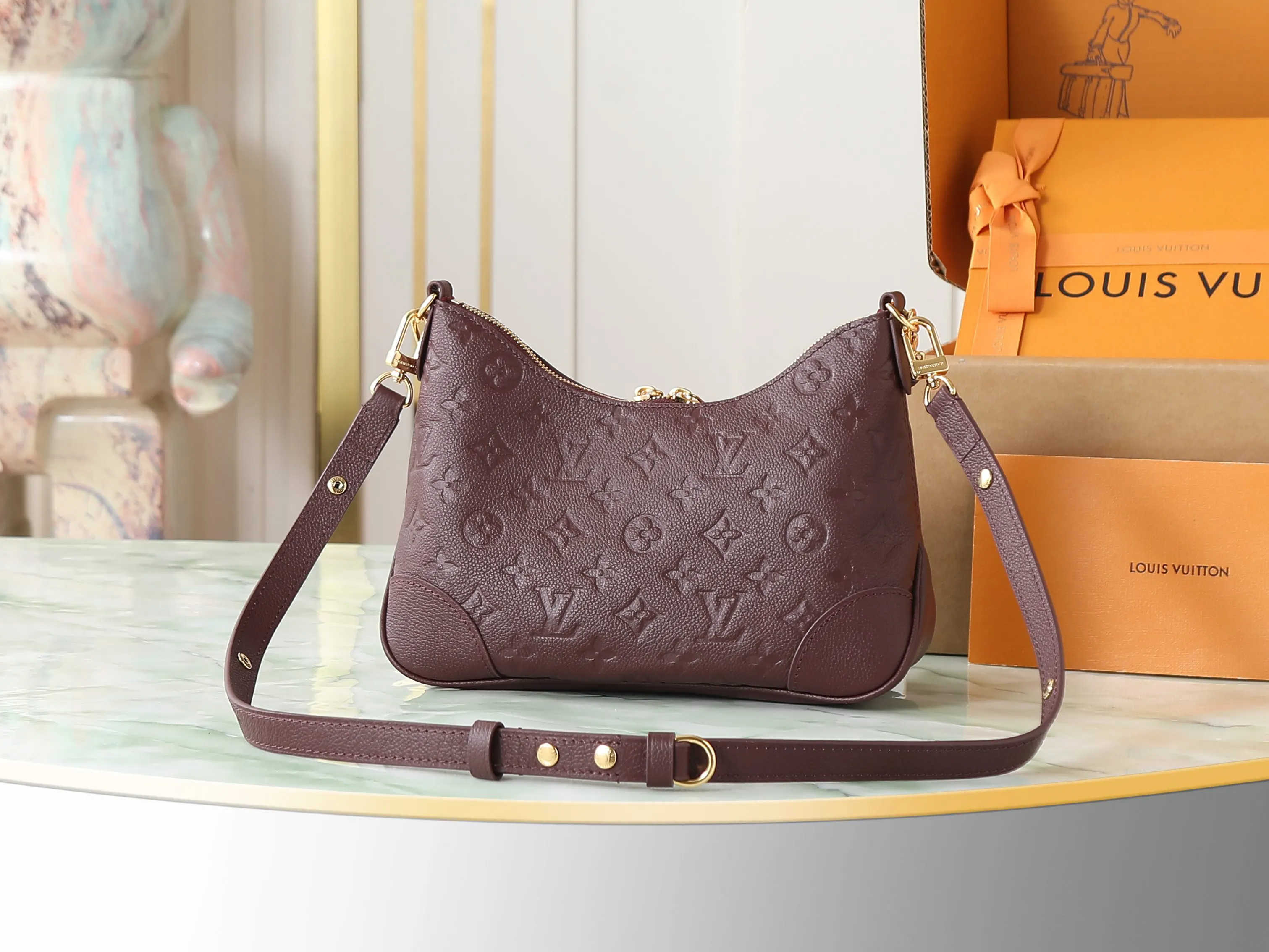 LV Brown Embossed Chain Underarm Bag Image 3