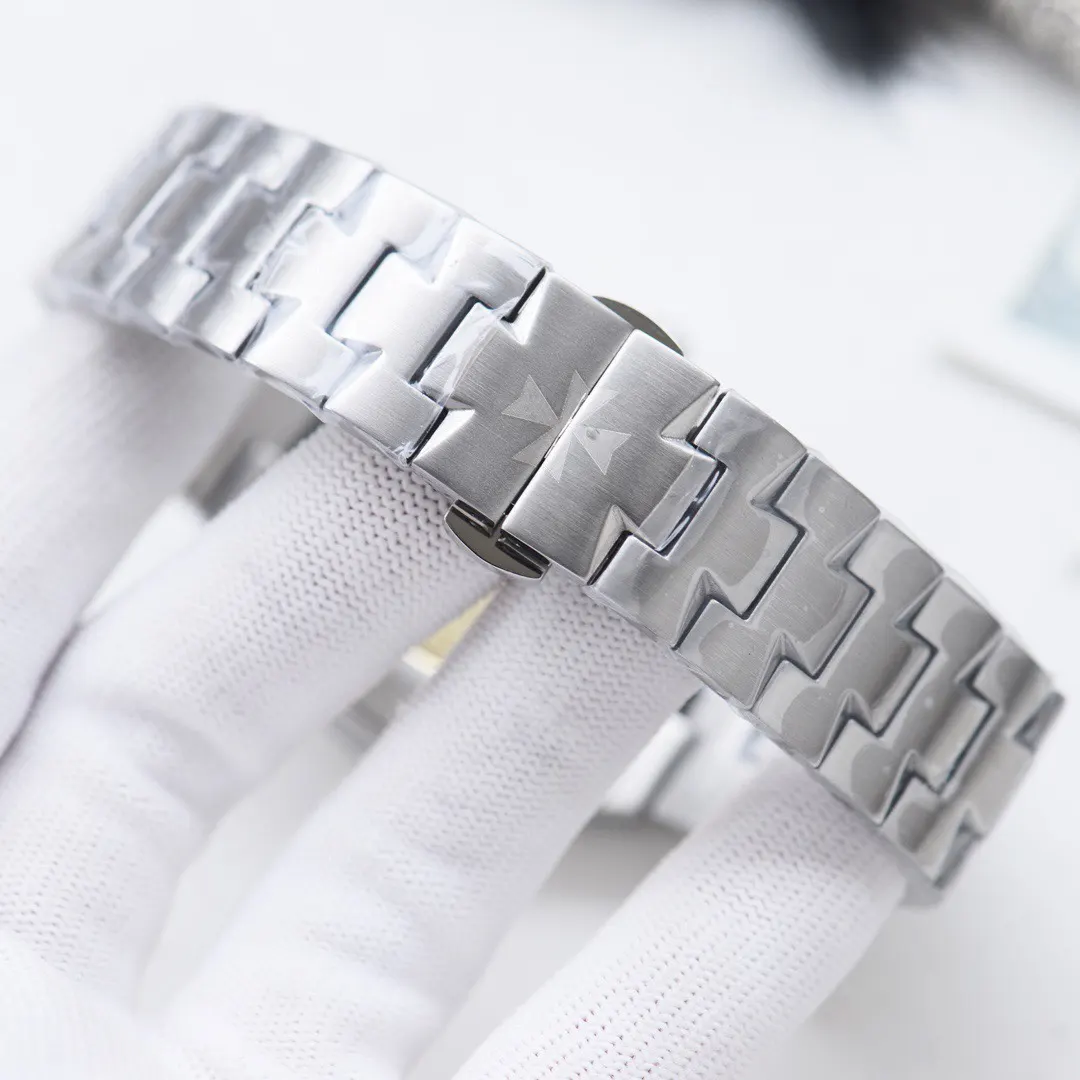 Watch Classic Leather