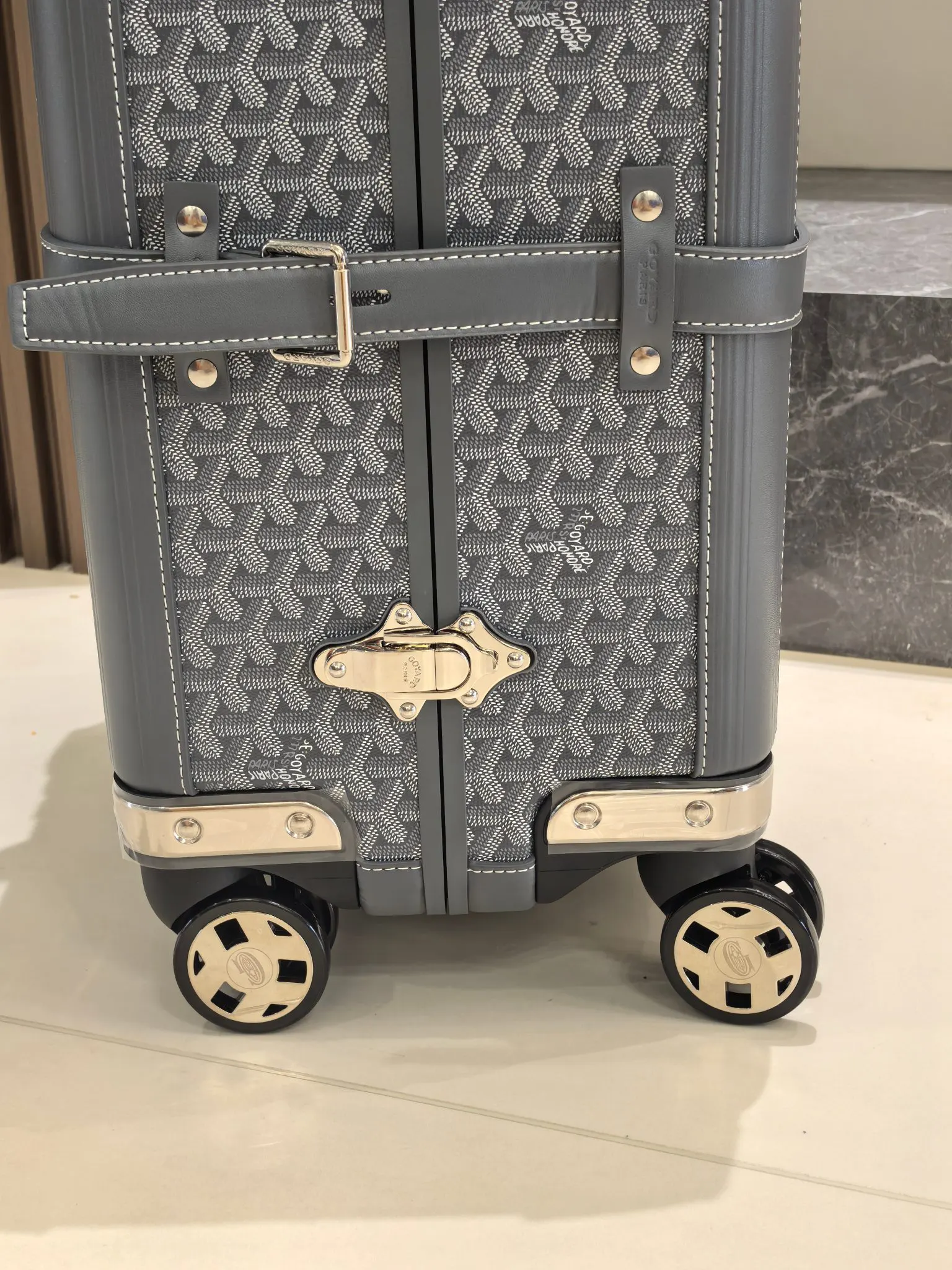 Goyard 戈雅 寸登机箱 全手工精心打造 行李箱 旅行拉杆款 輕便出行款