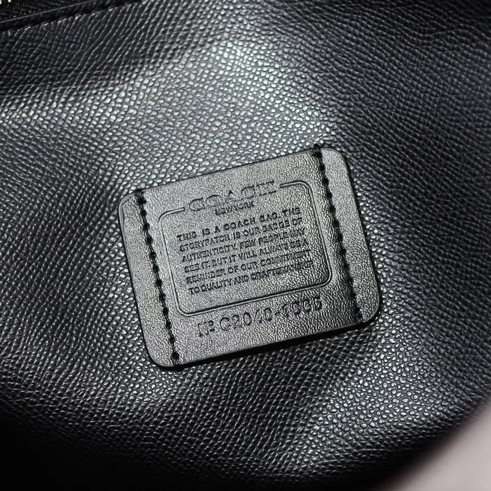 Coach 托特包 大容量托特款