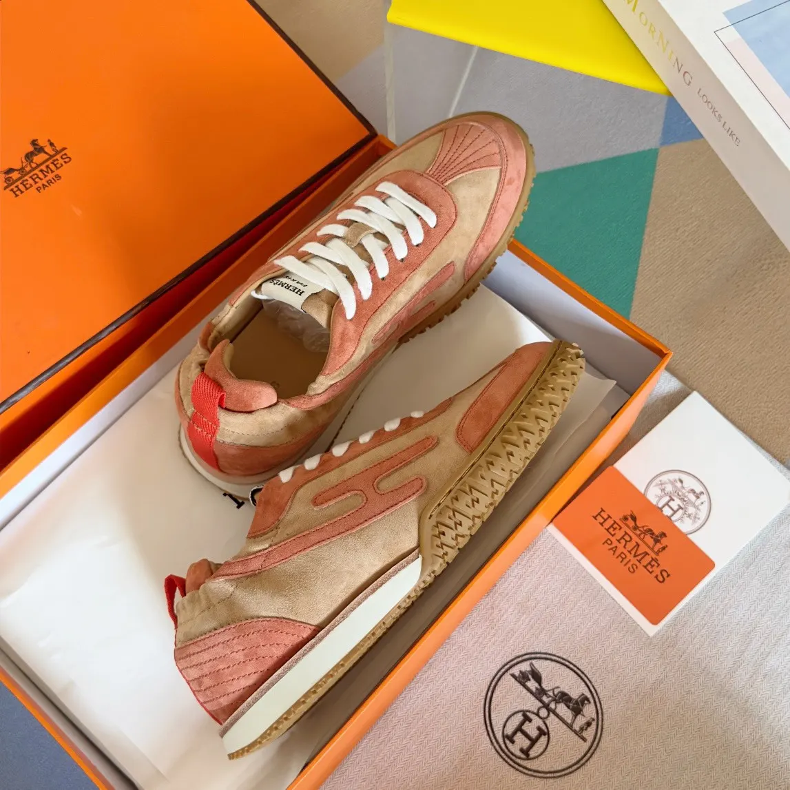 Hermès 运动鞋