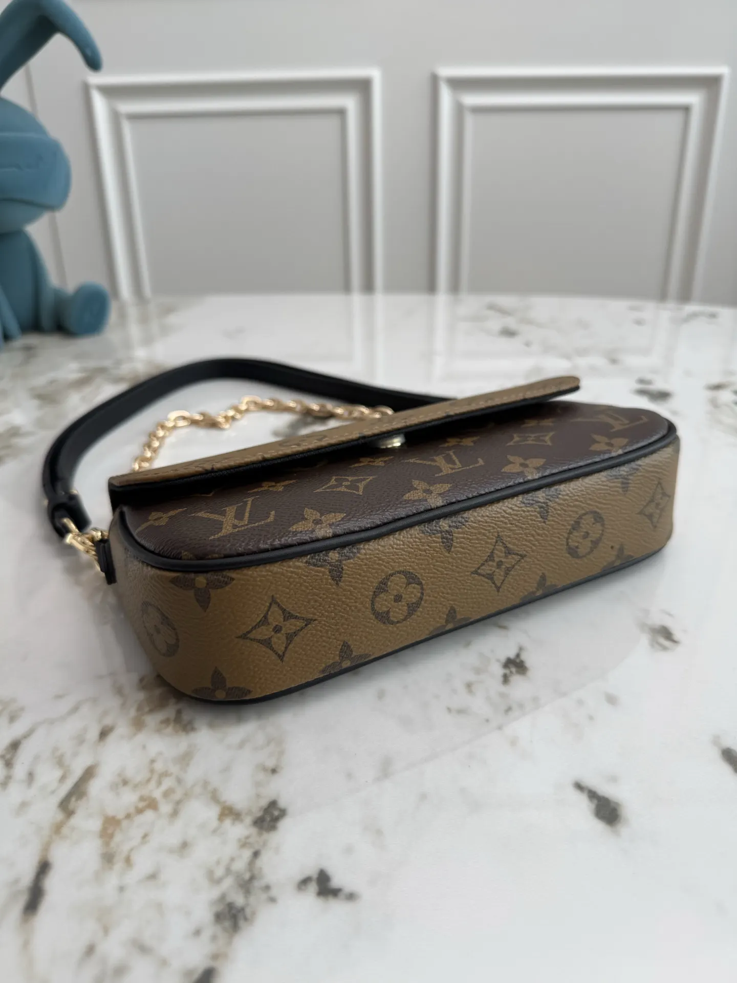 Louis Vuitton M26587 棕色 Monogram 链条包