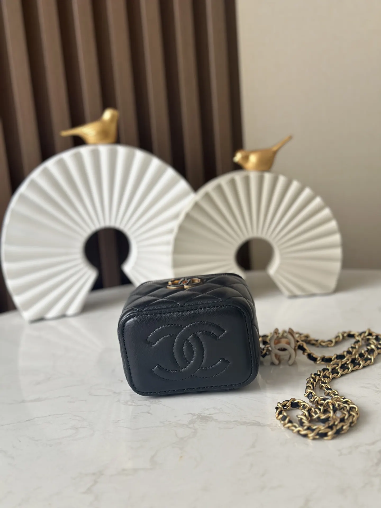 Chanel Sheepskin Chain Cosmetic Bag Shoulder and Crossbody Wear
