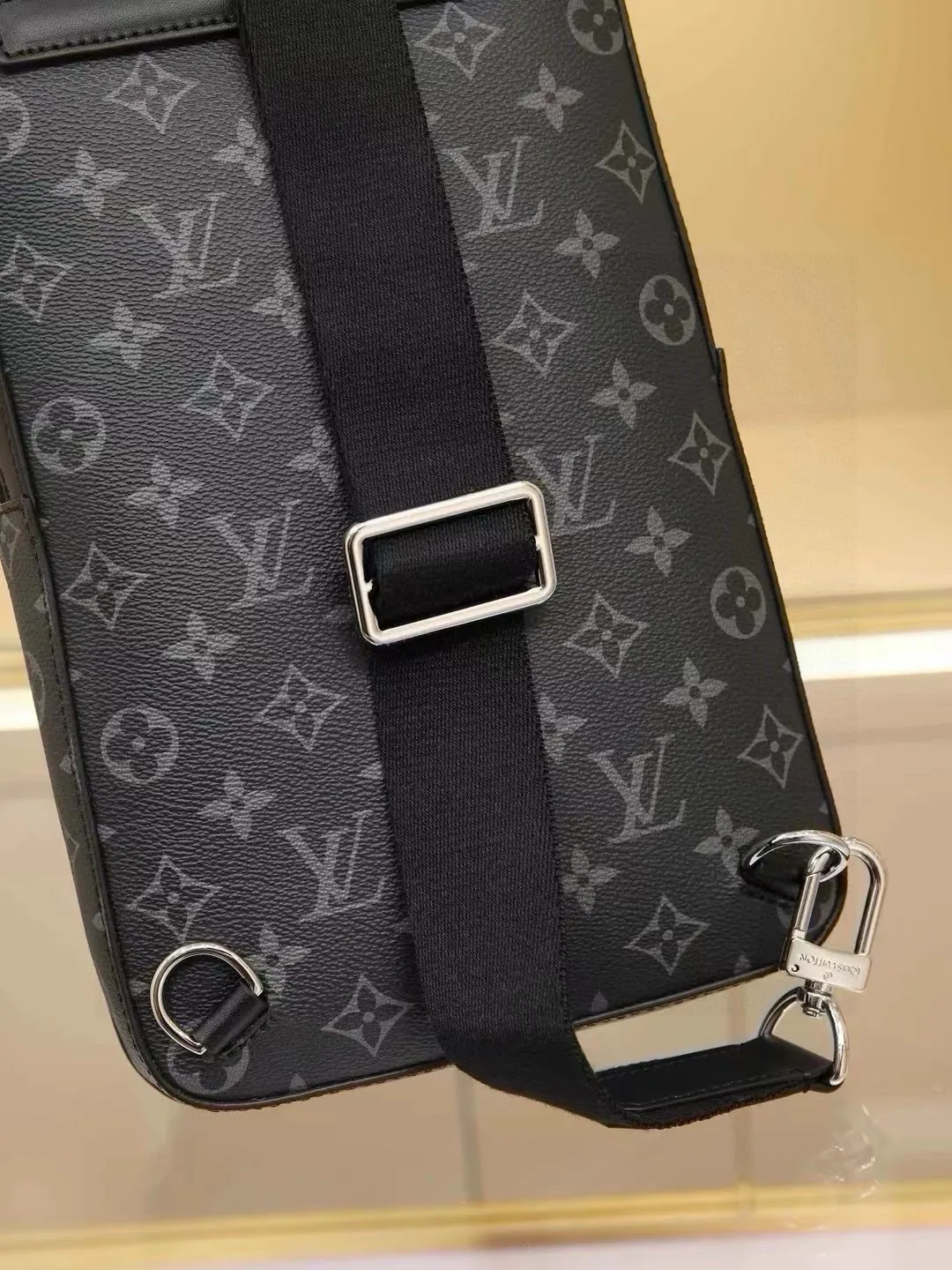 Louis Vuitton Shoulder Bag Canvas Leather
