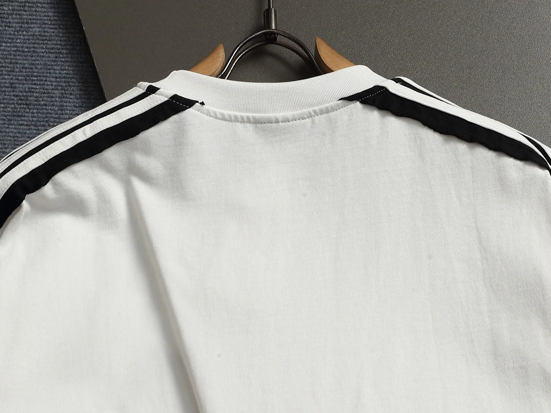 Balenciaga Logo 短袖T恤(數字9)