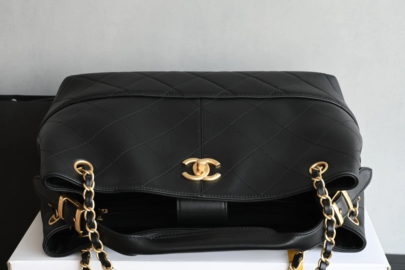 Black Fashion Item Travel Leather