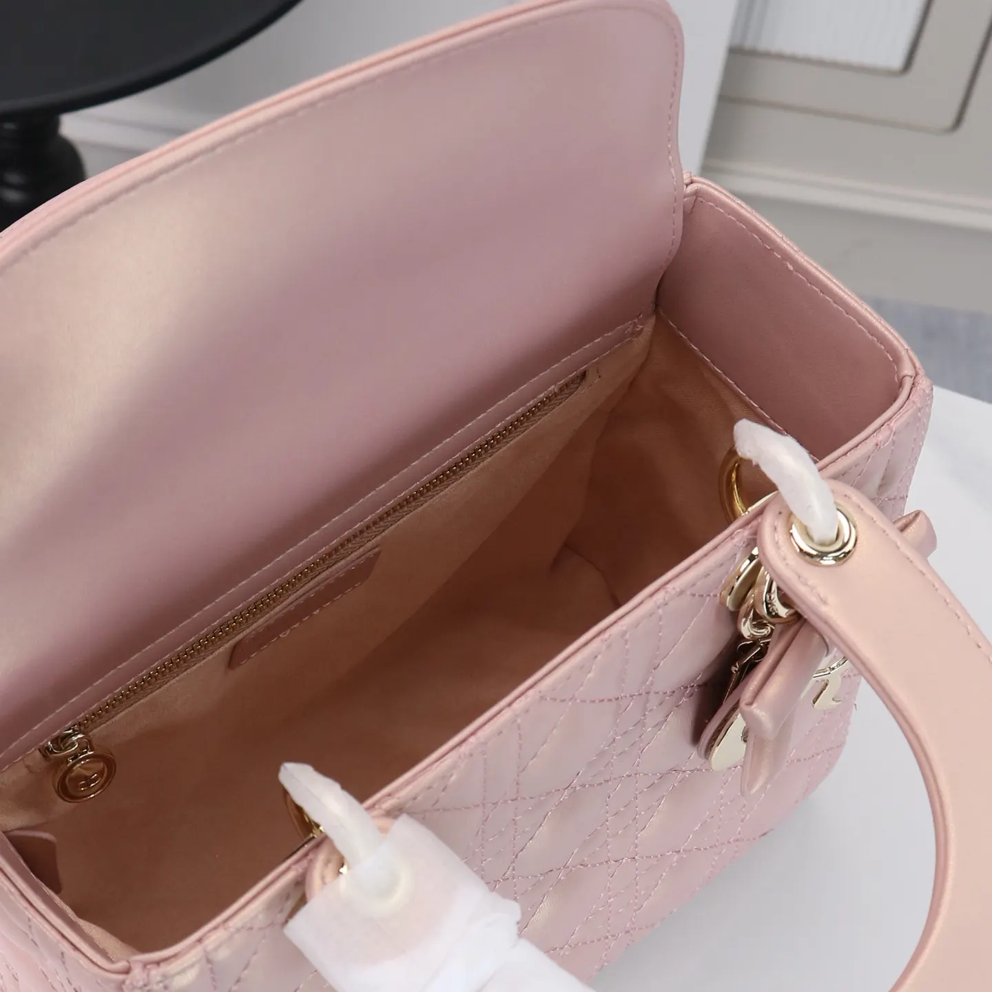 Dior Lady Dior Lady 粉色藤格纹手提斜挎包 金扣