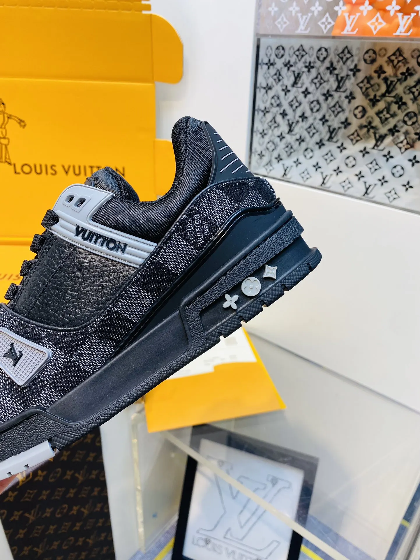 Louis Vuitton GG 运动鞋