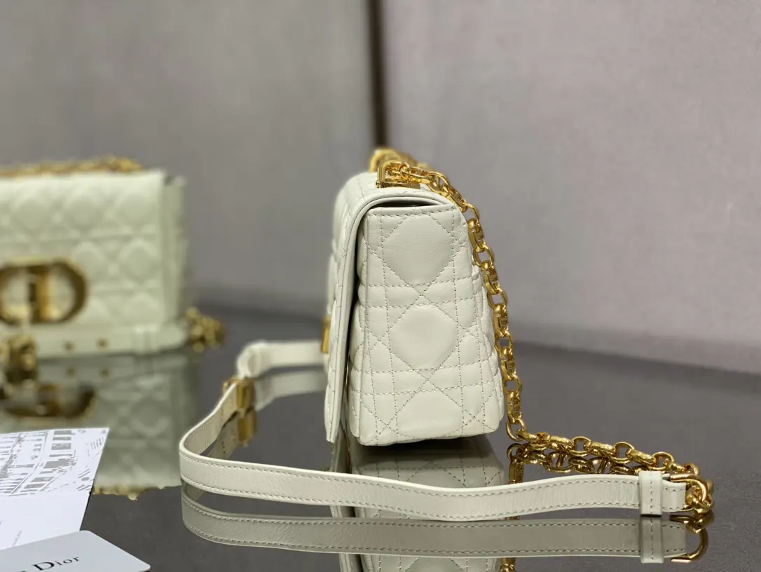 Dior Caro 奶白小牛皮链条包 简约斜挎