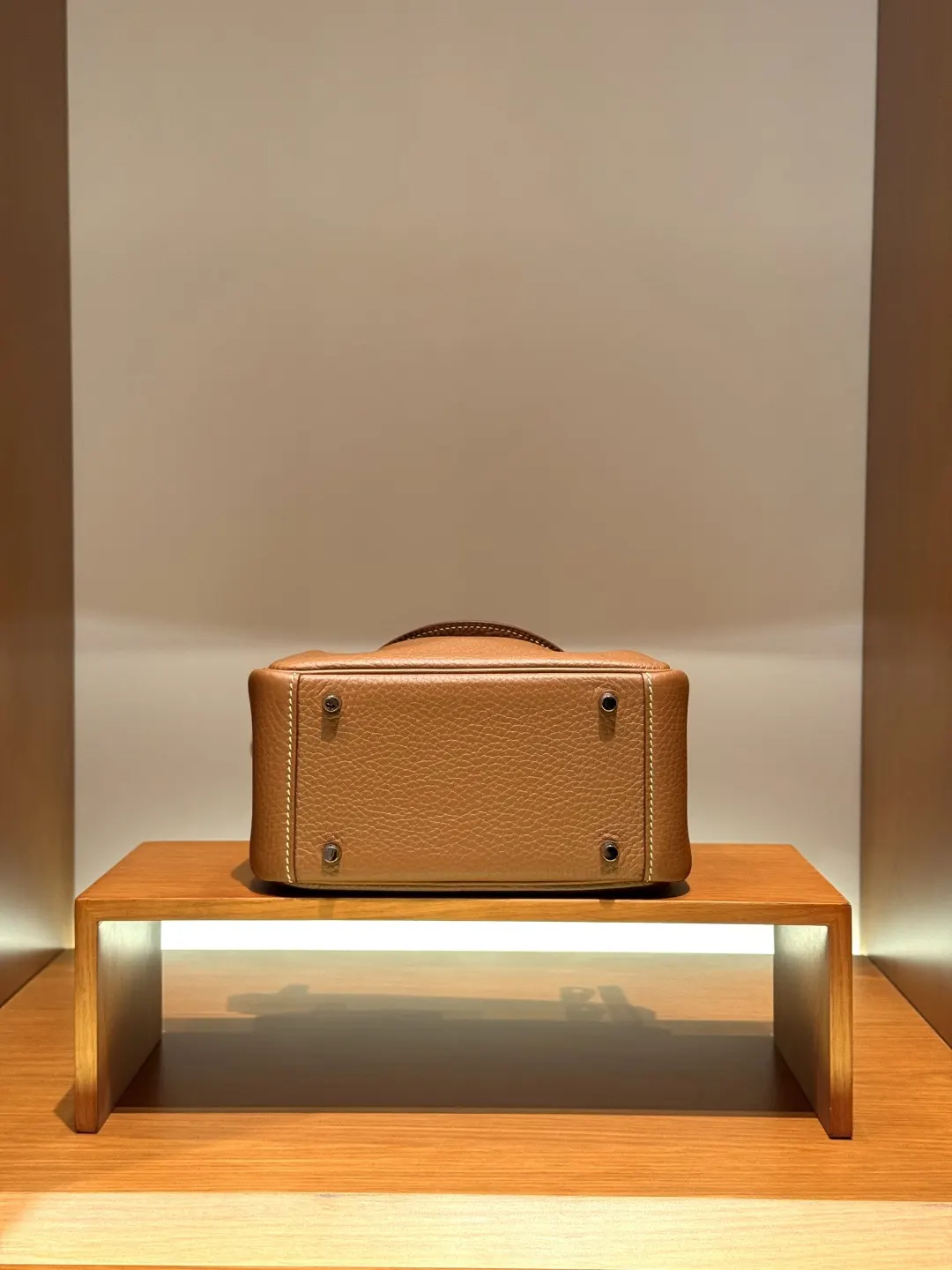 Hermes Lindy 白色 手提包 精选款