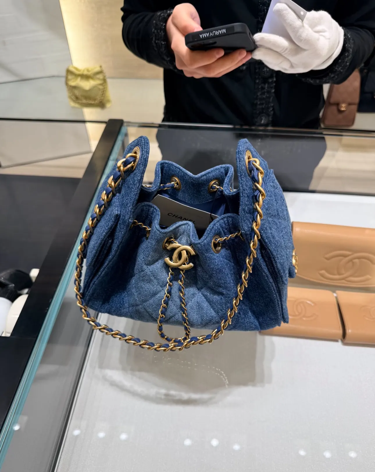 Chanel 白色牛皮Hobo腋下包 金链 复古