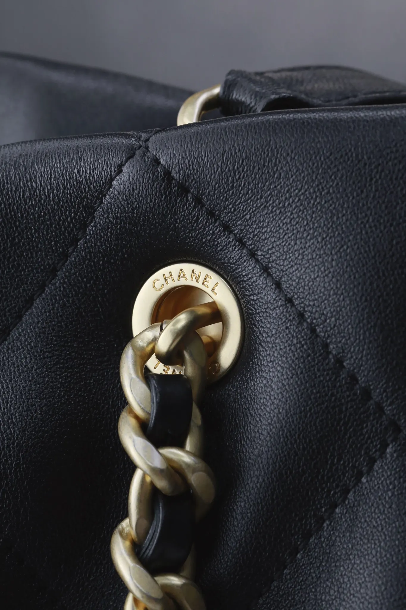 Chanel Tote Bag