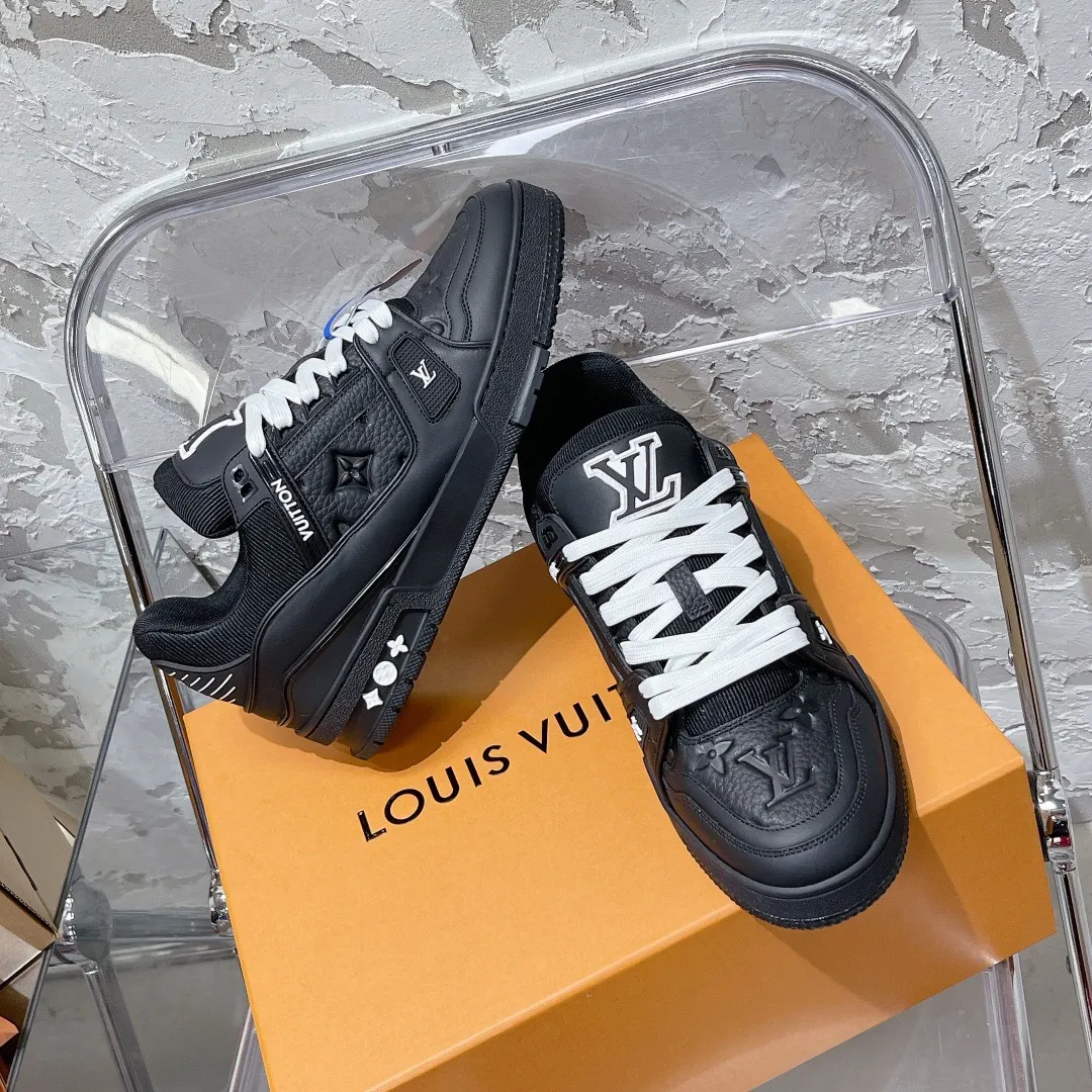 Louis Vuitton 老花 运动鞋