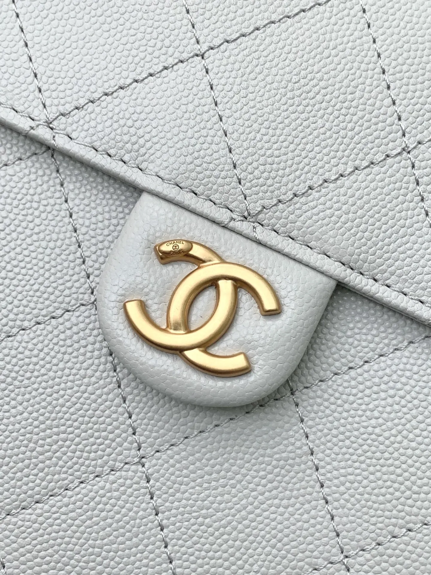 CHANEL Hobo 进口 免税 球纹皮嘻哈包 腋下包 復古腋下背款
