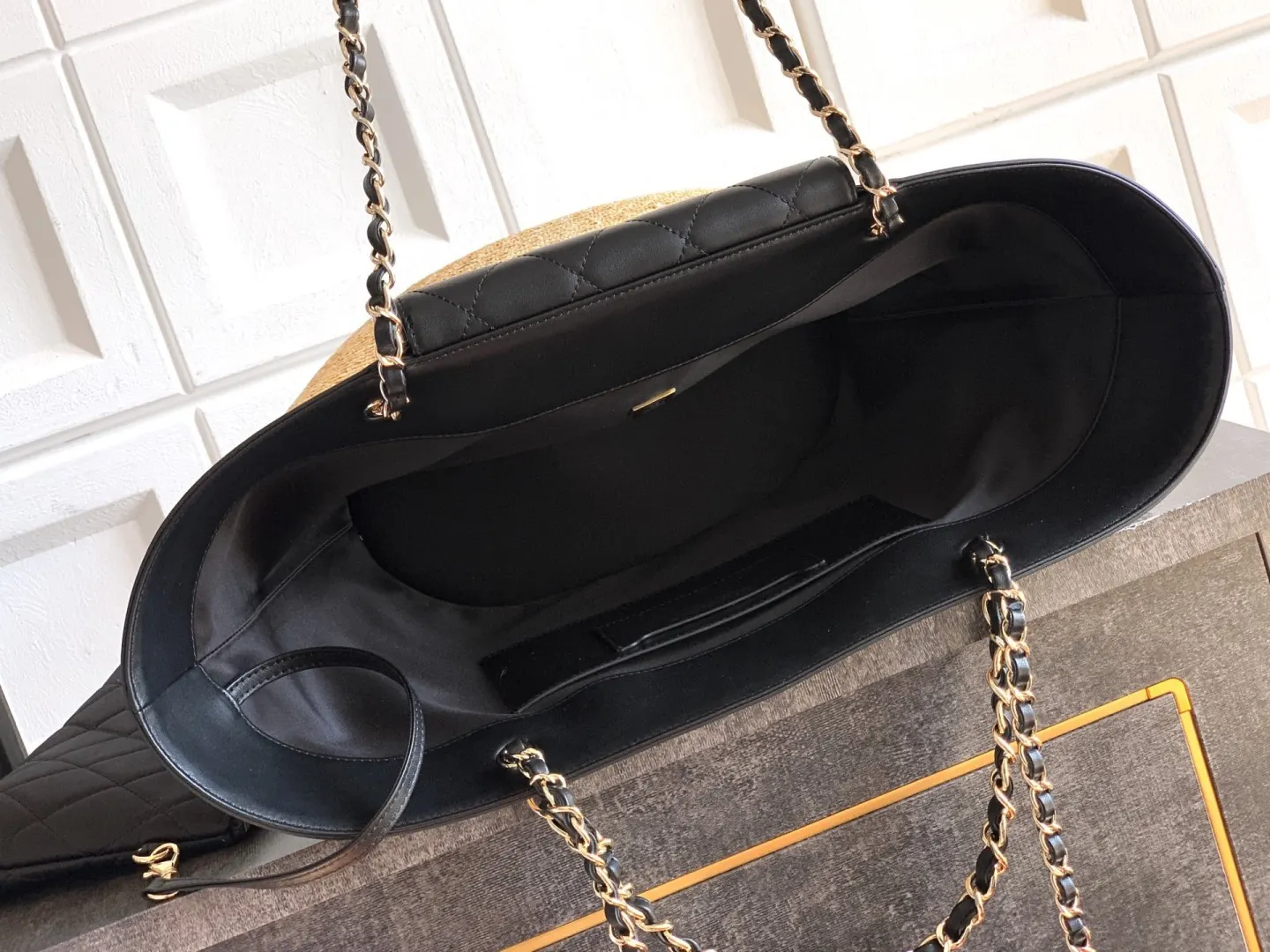 Black Chain Bag