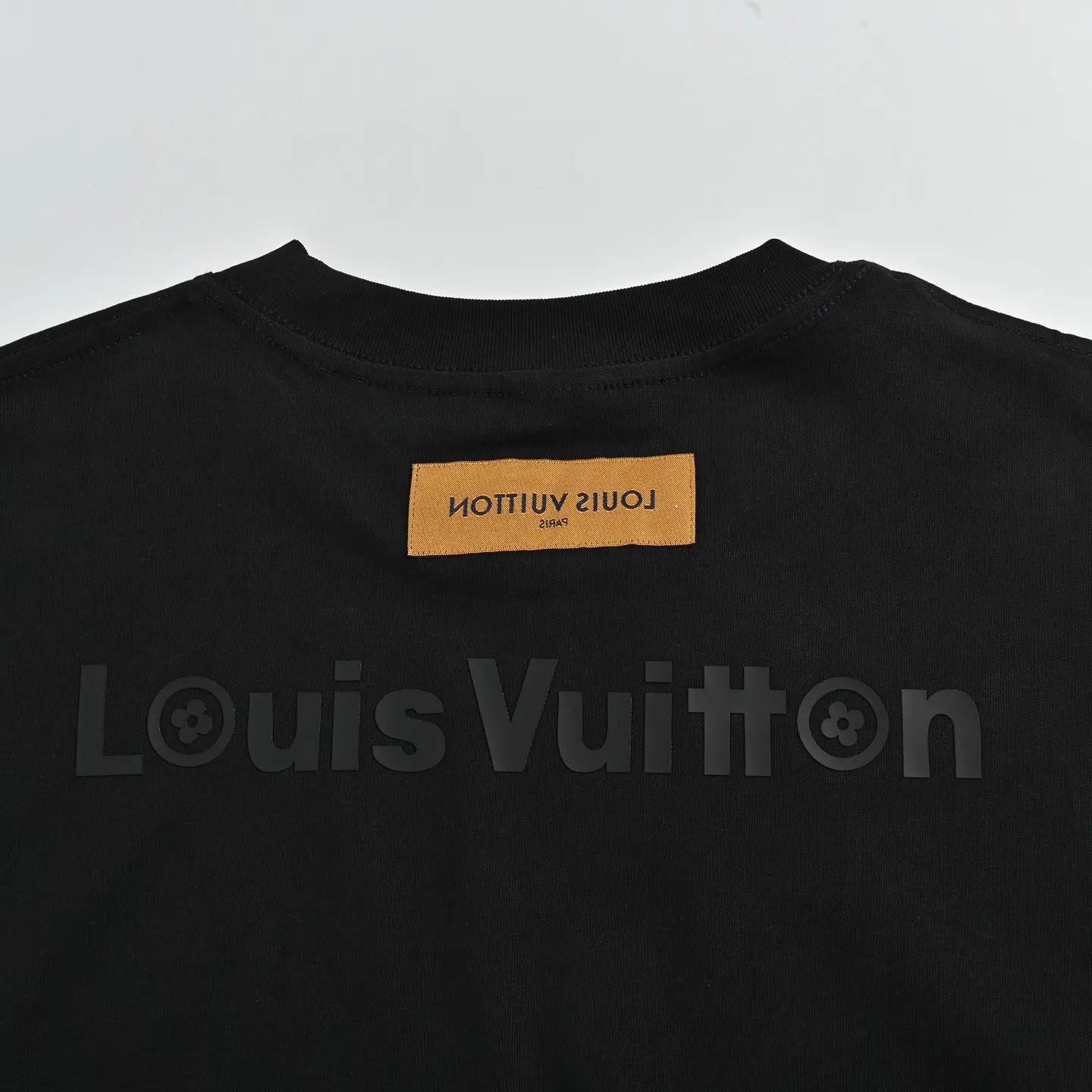 Louis Vuitton Logo Print Short Sleeve T-Shirt