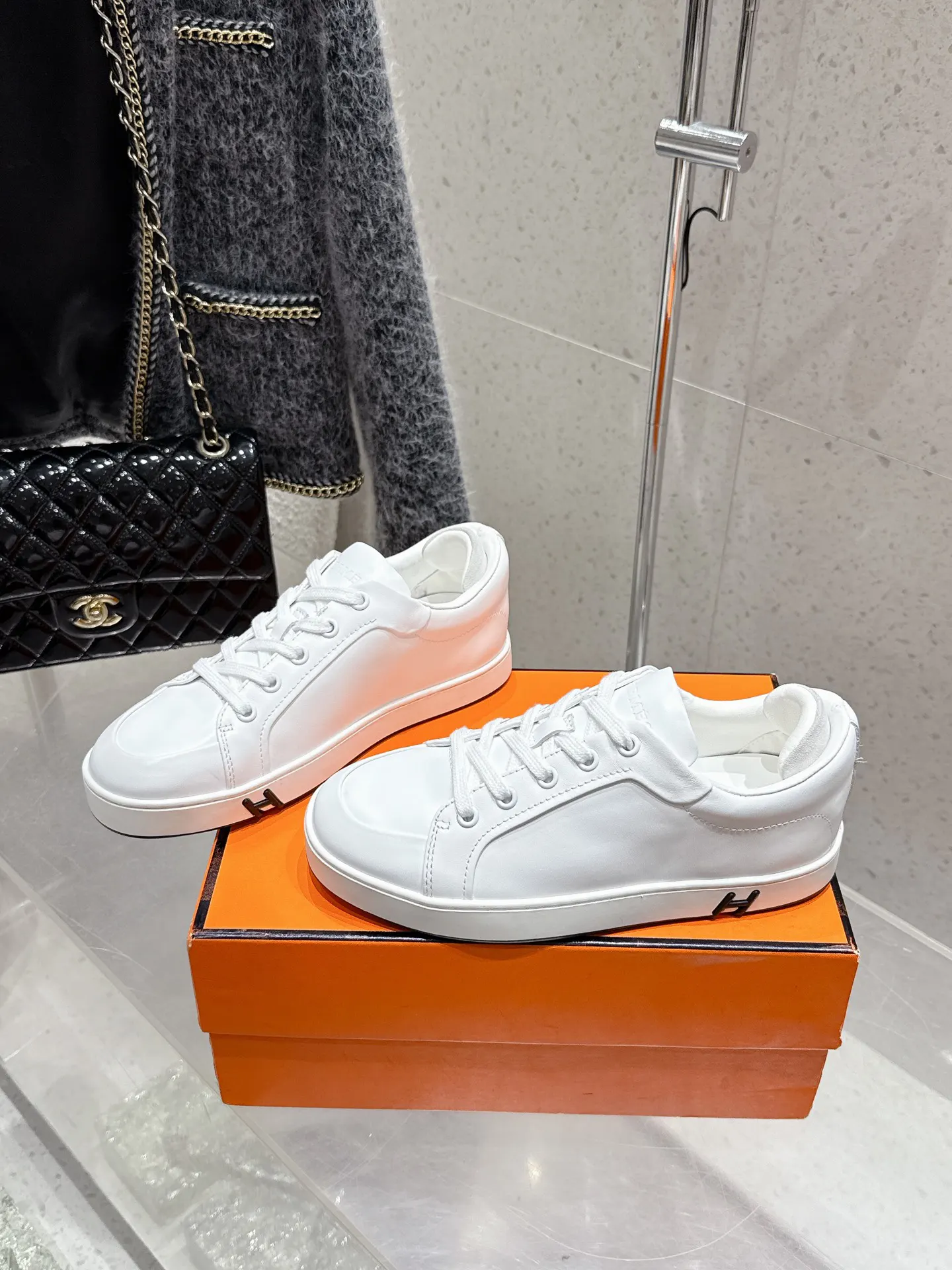 Hermès 绝对是最值得买的 羊皮 鞋履 舒適 運動鞋(數字3) Hermès 绝对是最值得买的 羊皮 鞋履 舒適 運動鞋(數字3)