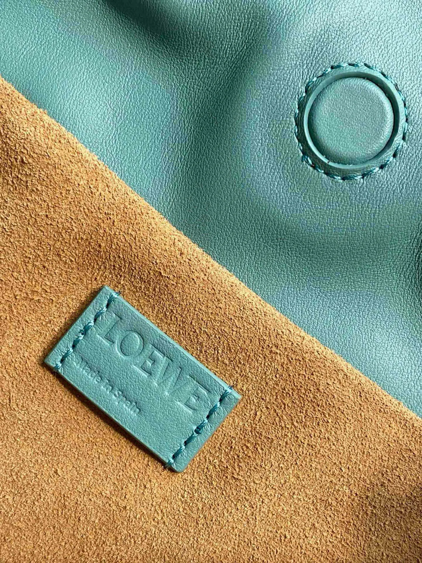 Loewe 蓝色 小牛皮 托特包 大容量托特款