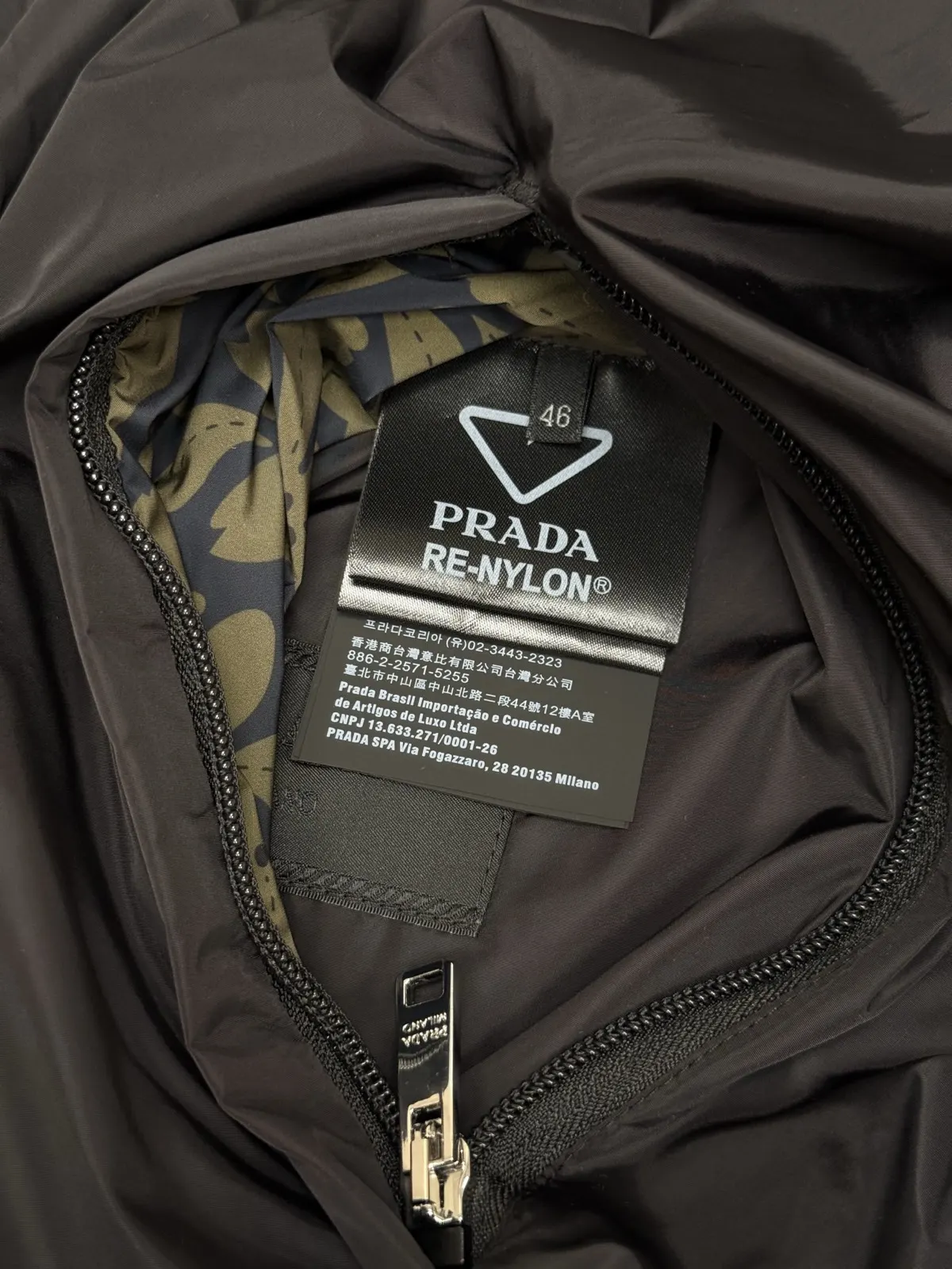 Prada Re-Nylon 尼龙 三角标 印花 夹克外套 通勤休闲