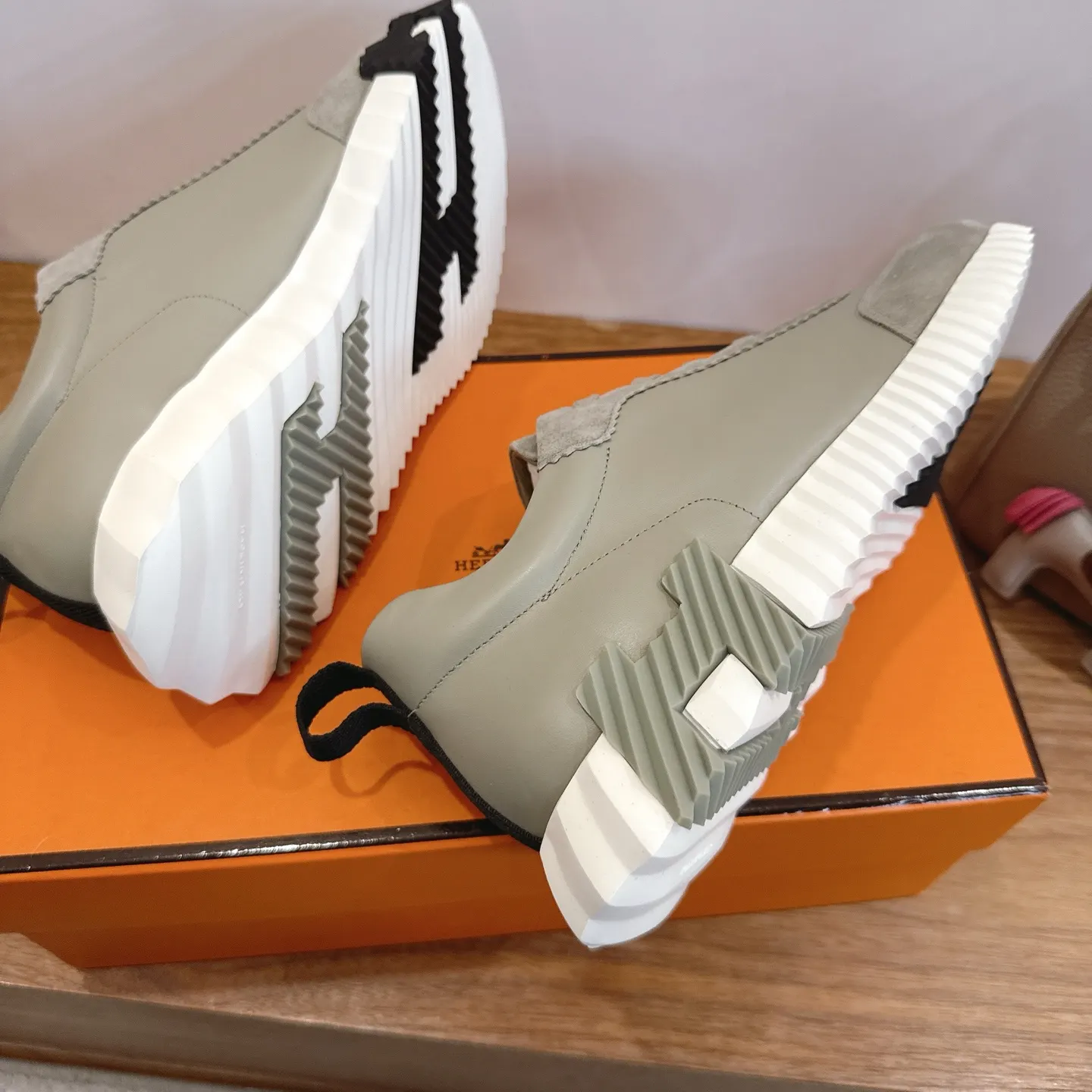 Hermès SS 运动鞋