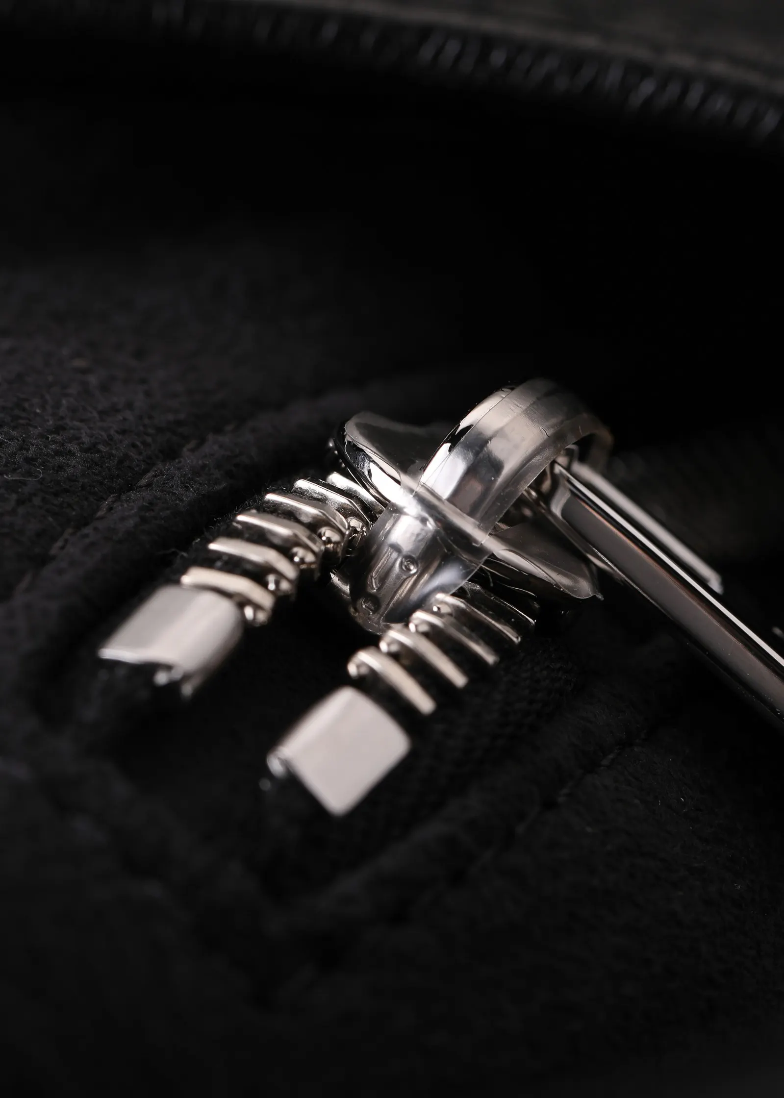 CarryAll 老花 羊皮 水桶包 休閒水桶款