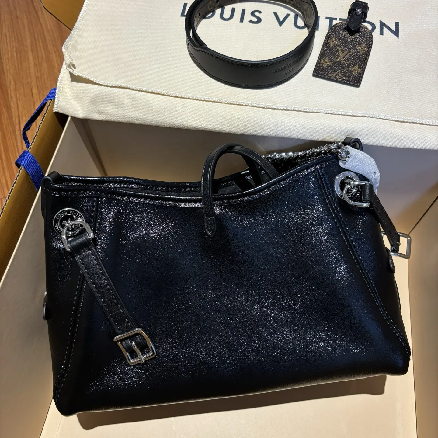 CarryAll 牛皮 链条包 精致链条款